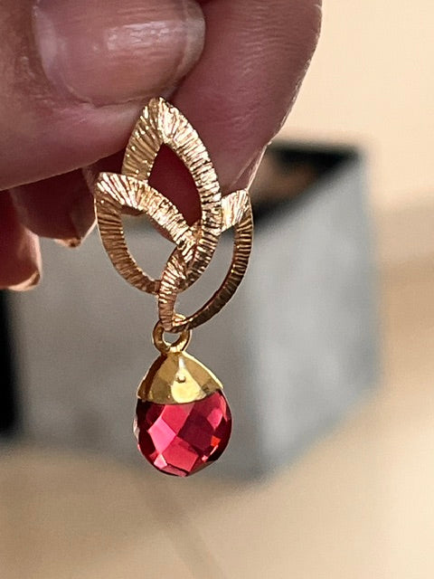 Boucles d'oreilles Folia Tourmaline - tourmaline rose vue rapprochée